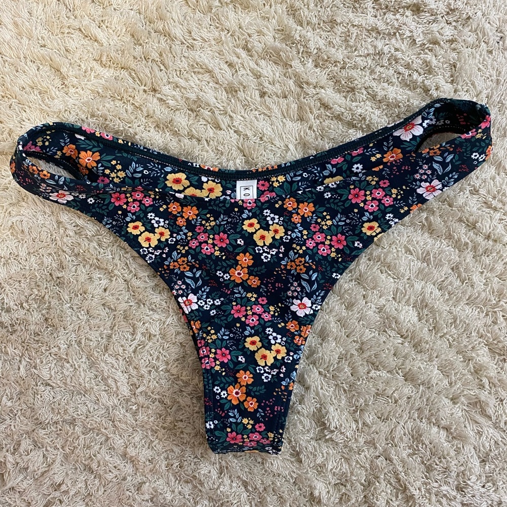 Koana Swim: Willow Top X Piper Bottom- Midnight